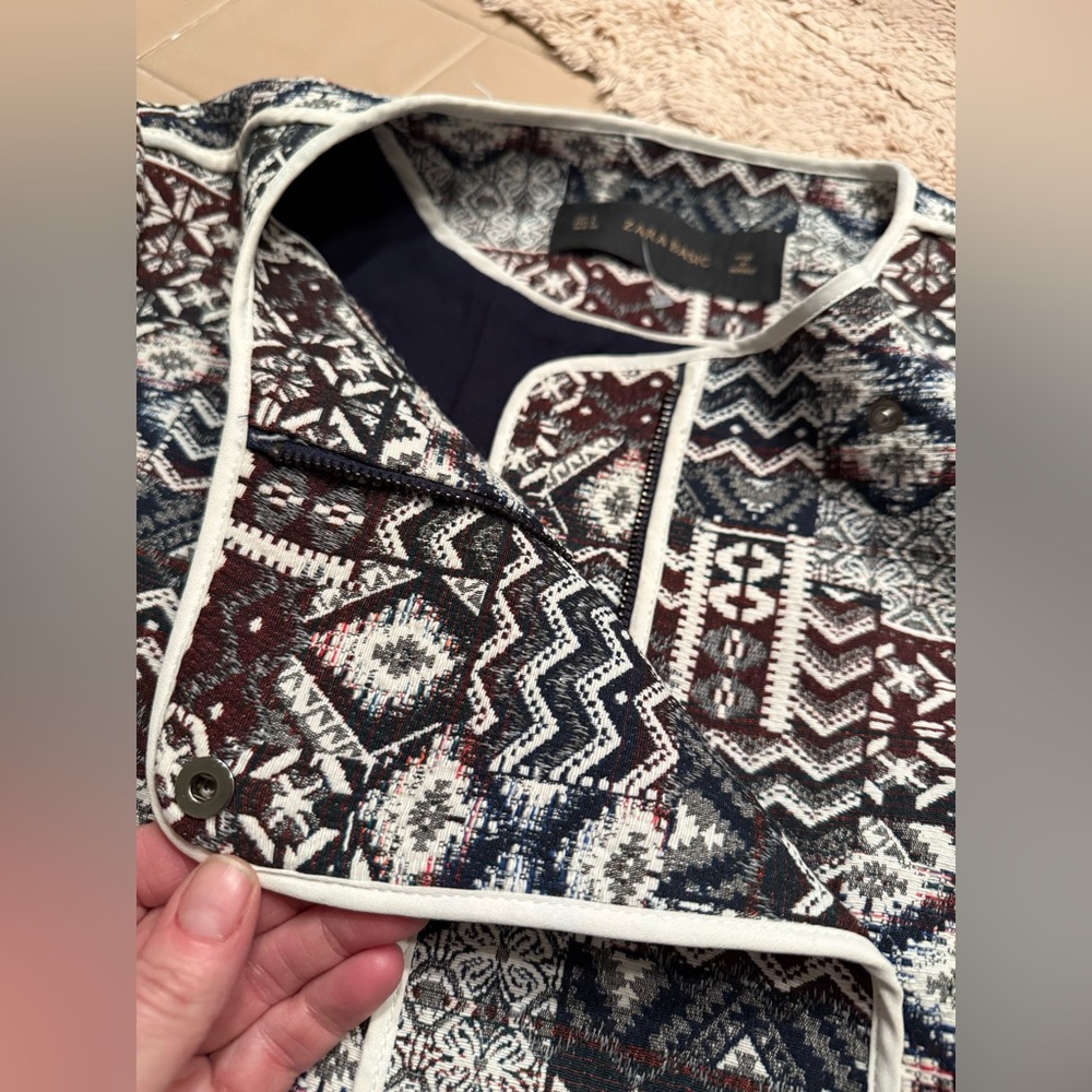 ZARA Basic Tapestry red blue white Jacket Coat Ge… - image 8